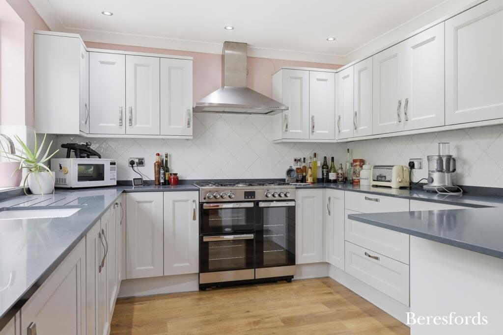 Main image of property: Shepherds Hill, Harold Wood, RM3