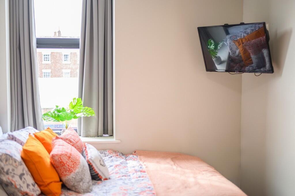 Apartment in Chester - View 3