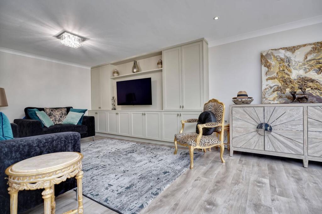 House in East Hertfordshire, Sawbridgeworth - View 4