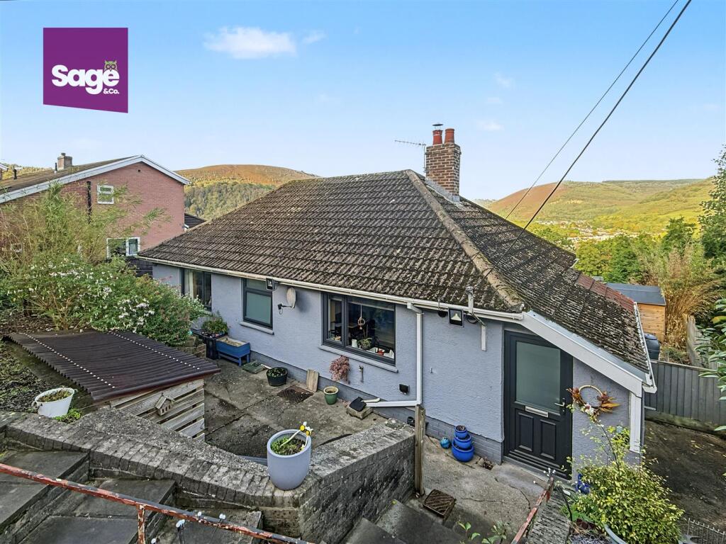 Main image of property: Penrhiw Road, Risca, Newport