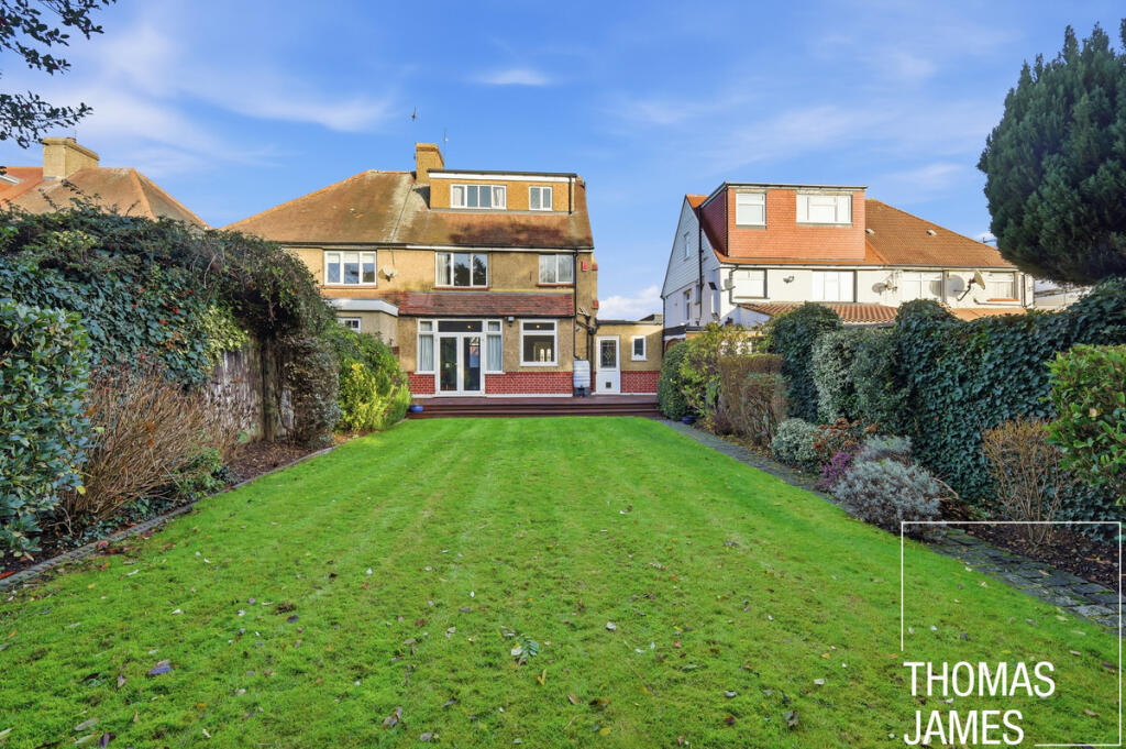 House in London - View 3