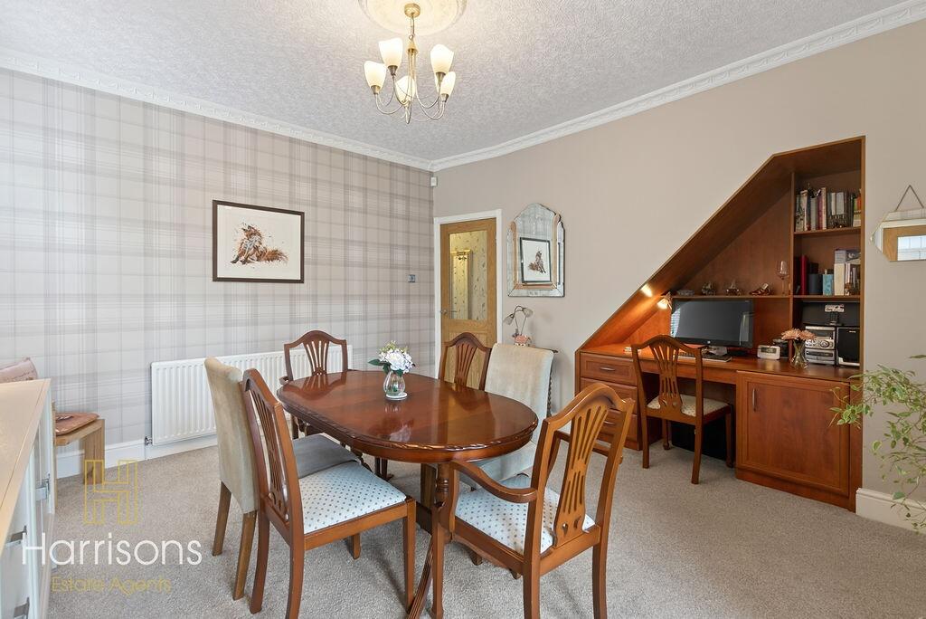 House in Bolton, Hulton Lane Ends - More