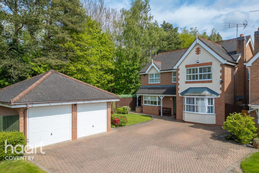 4-bed detached on Heath Green Way, Coventry, £675,000