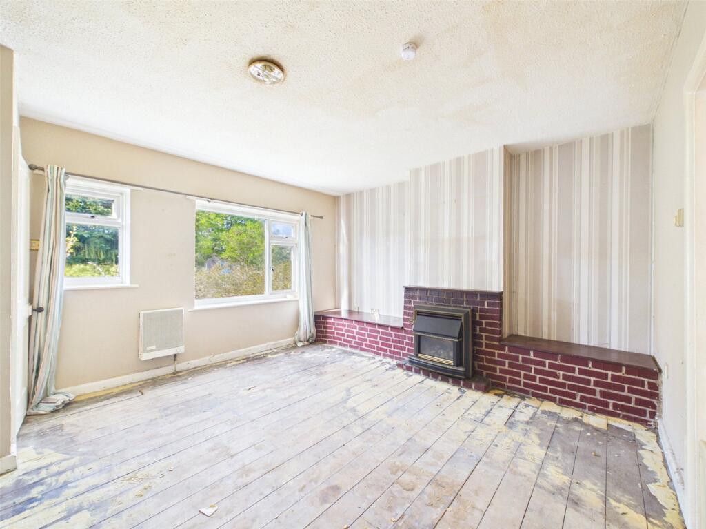 South Kinson Drive, Bournemouth, Dorset, BH11 photo 4