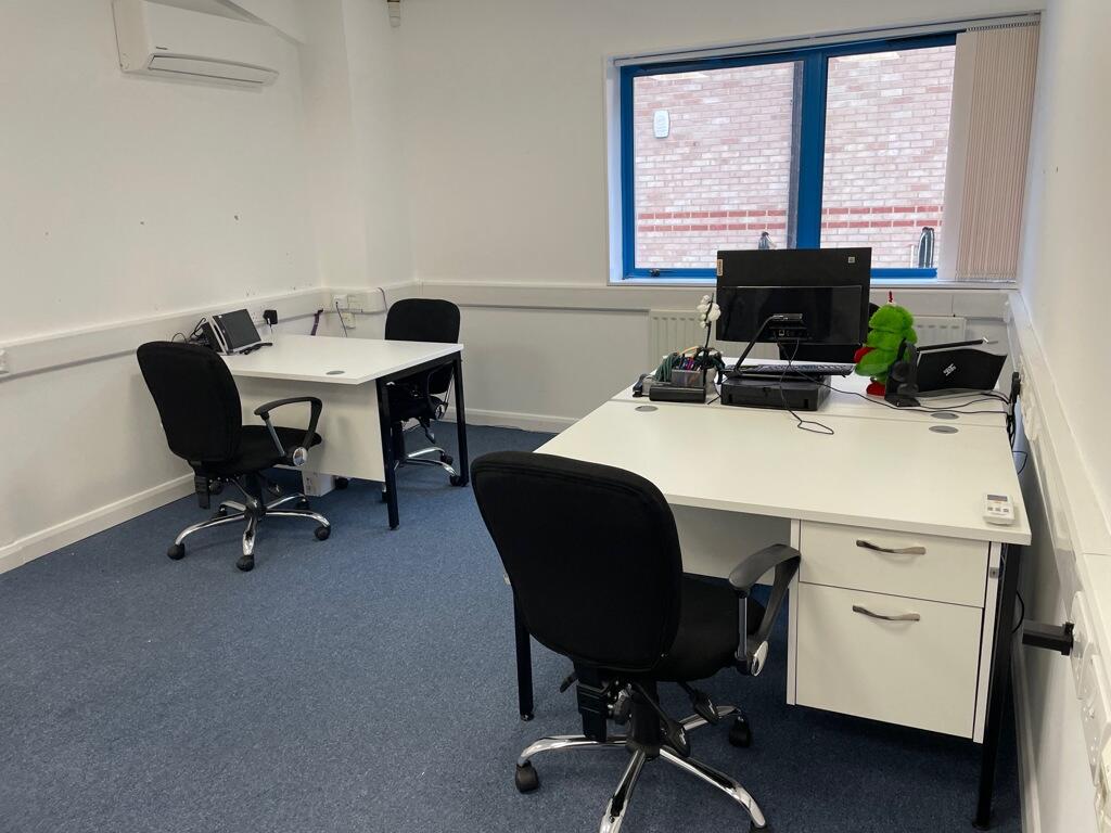 Additional image 3 of Suite 12, Stanta Business Centre, 3 Soothouse Spring, St. Albans, Hertfordshire, AL3