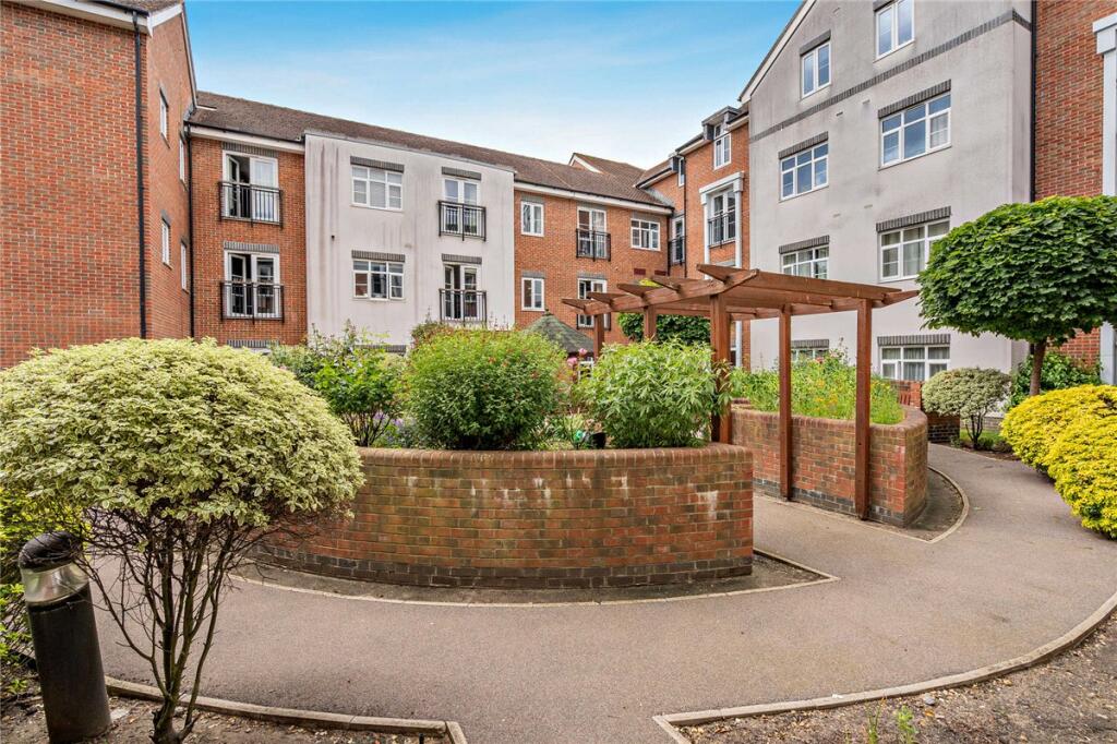 Bluecoats, Thatcham, Berkshire, RG18 - View 2