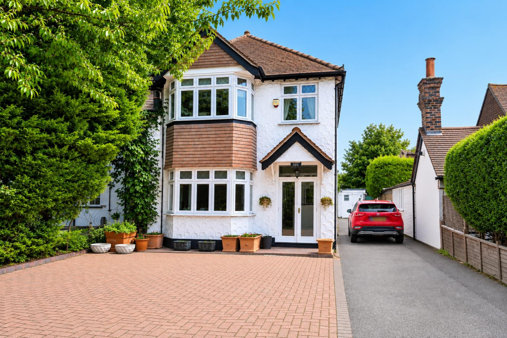 Main image of property: Croydon Road, Wallington