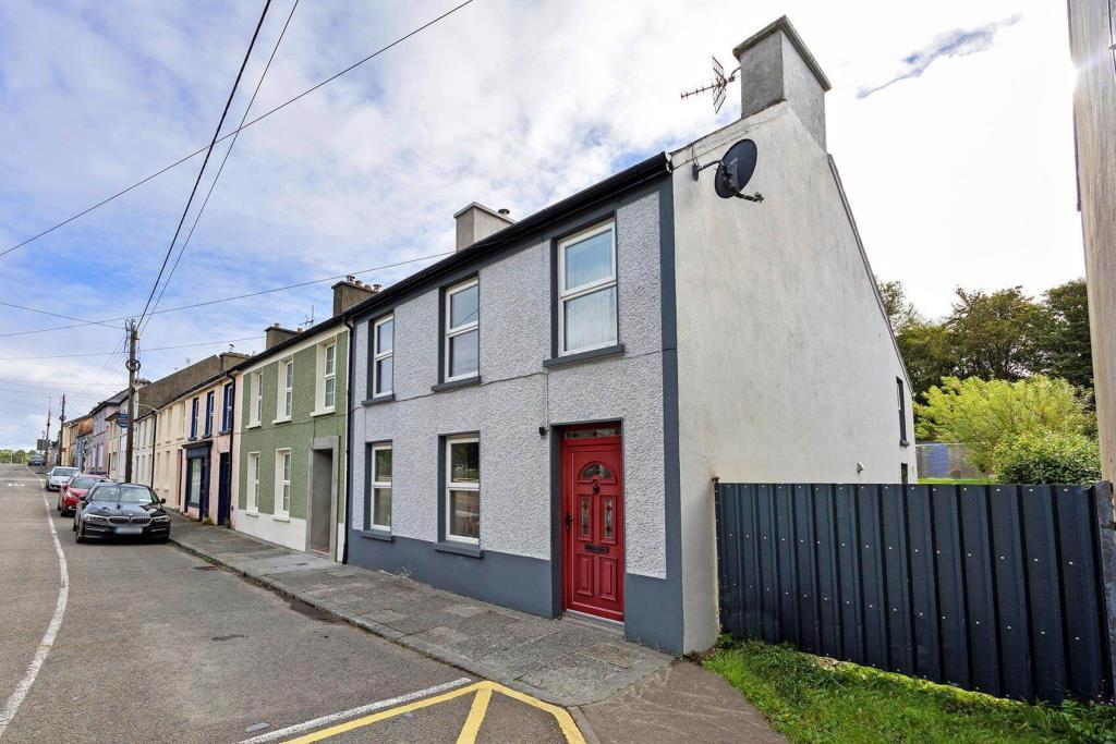 Main image of property: 3 Cork Road, Skibbereen, Co Cork, P81 T267