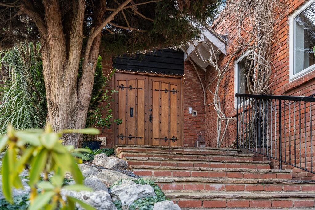 Additional image 36 of Oaklea Wood, Welwyn, Hertfordshire, AL6