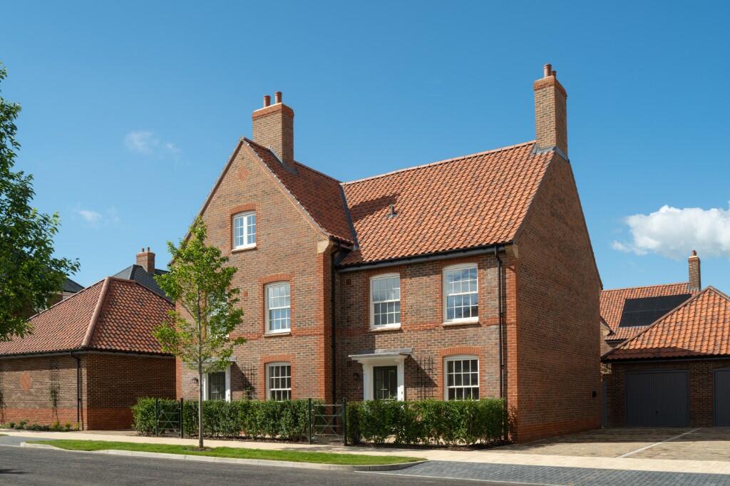 3-bed semi-detached on Welborne Garden Village, Fareham, PO17 4AA, £473,500