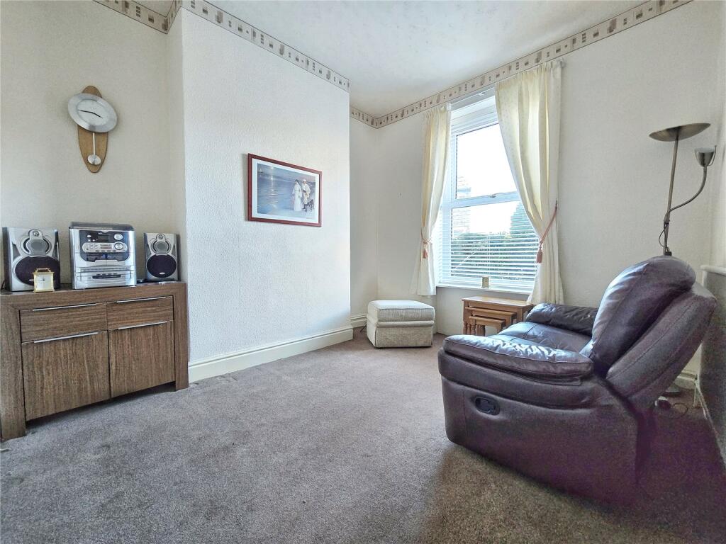 Poplar Street, Haslingden, Rossendale, BB4 photo 3