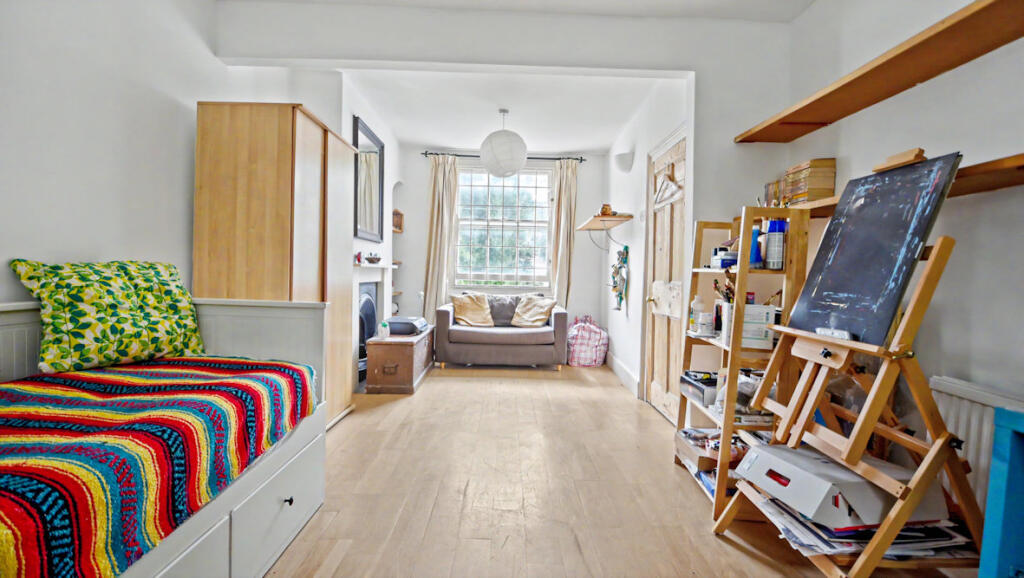 House in London, Kentish Town - View 5