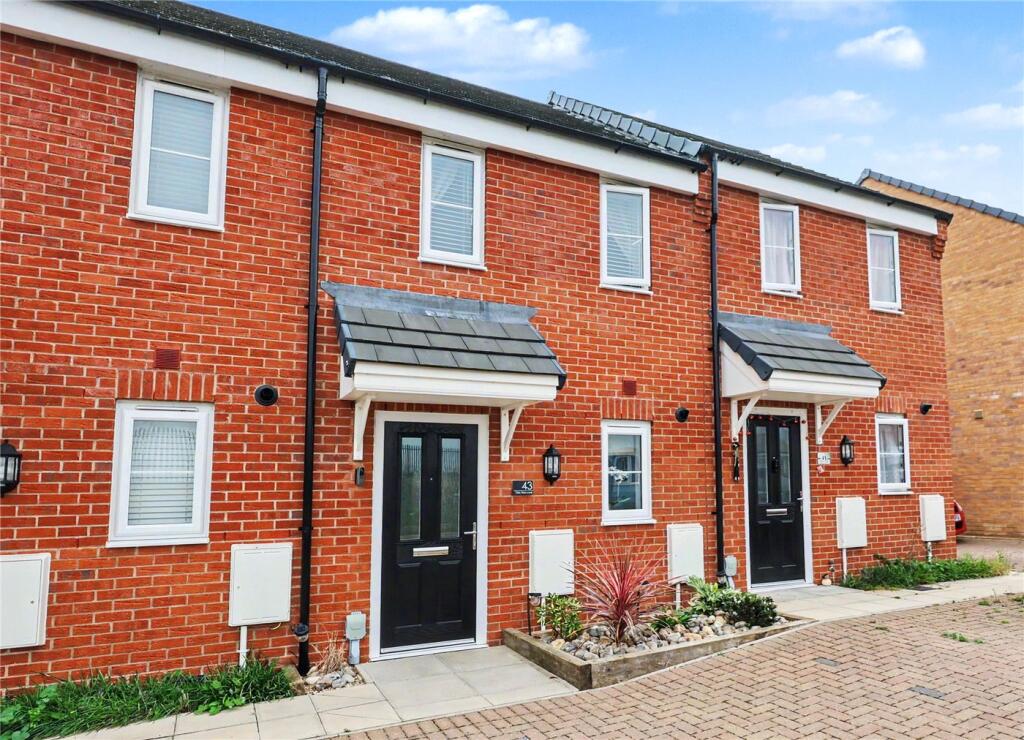2-bed terraced on Oak Tree Lane, Hellesdon, Norwich, Norfolk, NR6, £230,000