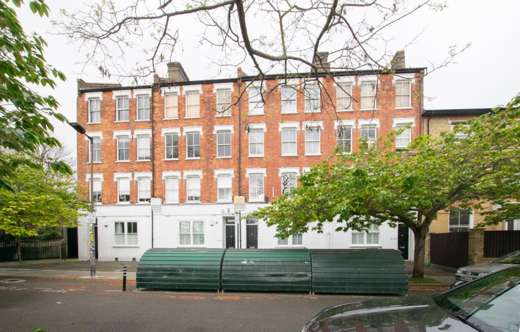 Main image of property: Warwick Gardens House, Azenby Road, Peckham, London, SE15 5AJ