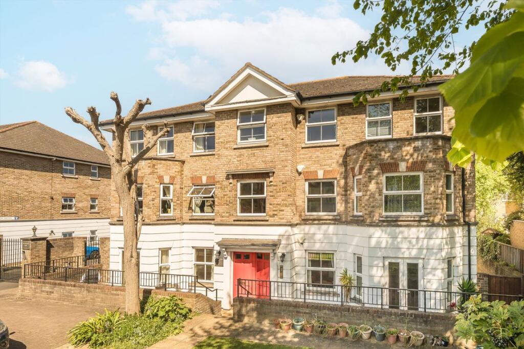 Main image of property: Upper Richmond Road, Putney
