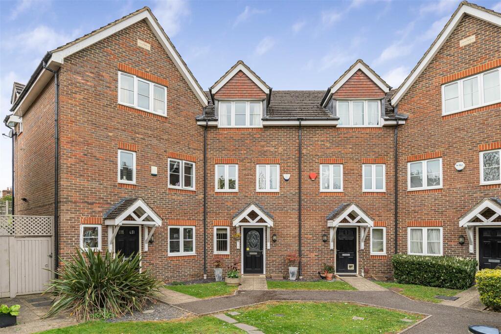 Main image of property: Buckingham Gate, Emmer Green, Reading