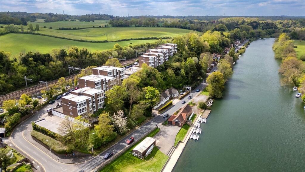 Main image of property: Shooters Hill, Pangbourne, Reading, Berkshire, RG8