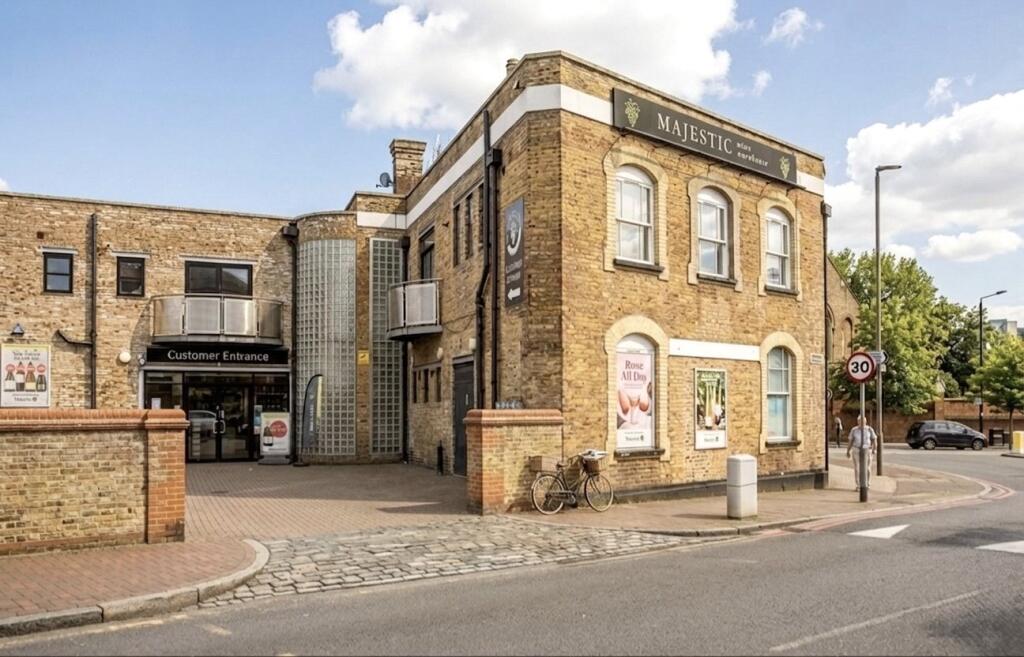 Main image of property: Roehampton Lane, Roehampton, London
