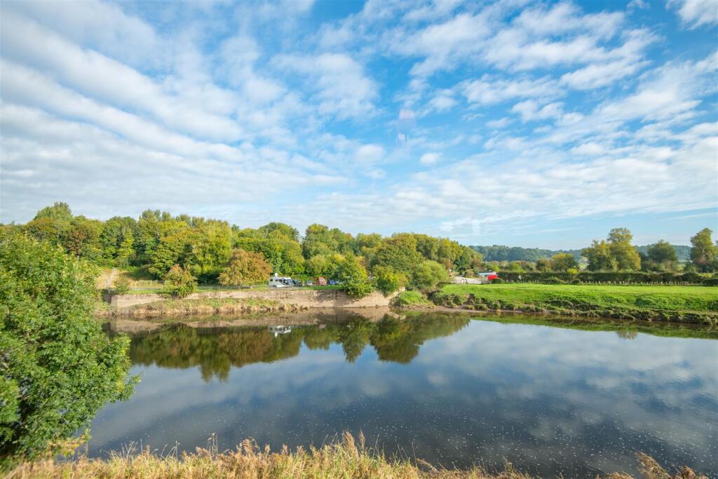 Ribble Crescent, Walton-Le-Dale, Preston photo 4