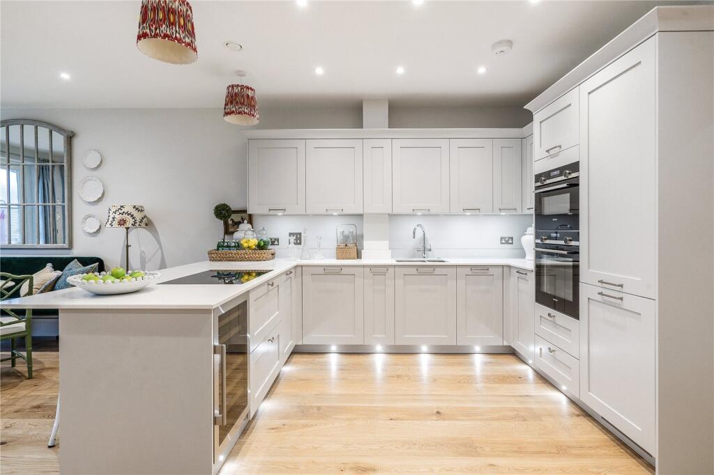 Additional image 7 of House 187 Bridgetower Drive, Holburne Park, Warminster Road, Bath, BA2