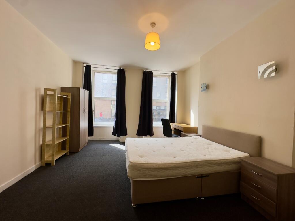3 bedroom flat for rent
