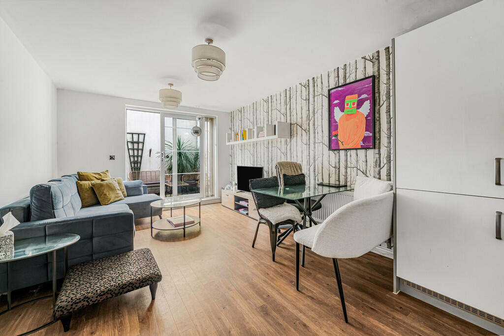 Main image of property: Sydenham Road, Croydon