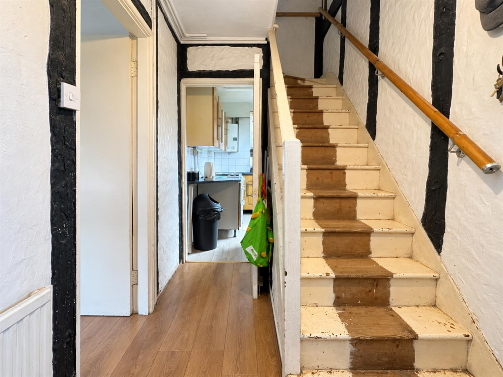 House in London - View 3