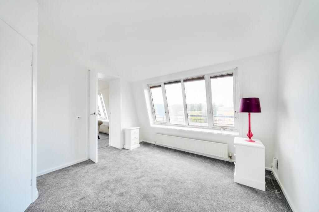 Apartment in London, Surrey Quays, Rotherhithe - View 5
