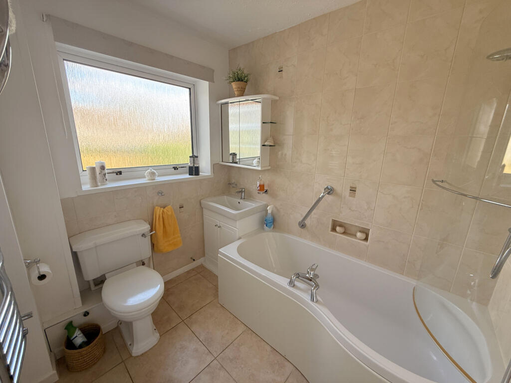 House in Worcester, Naunton, Ripple - More
