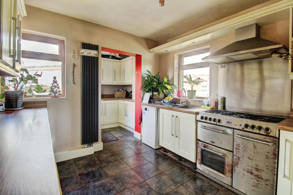 House in North Warwickshire, Polesworth CP - More