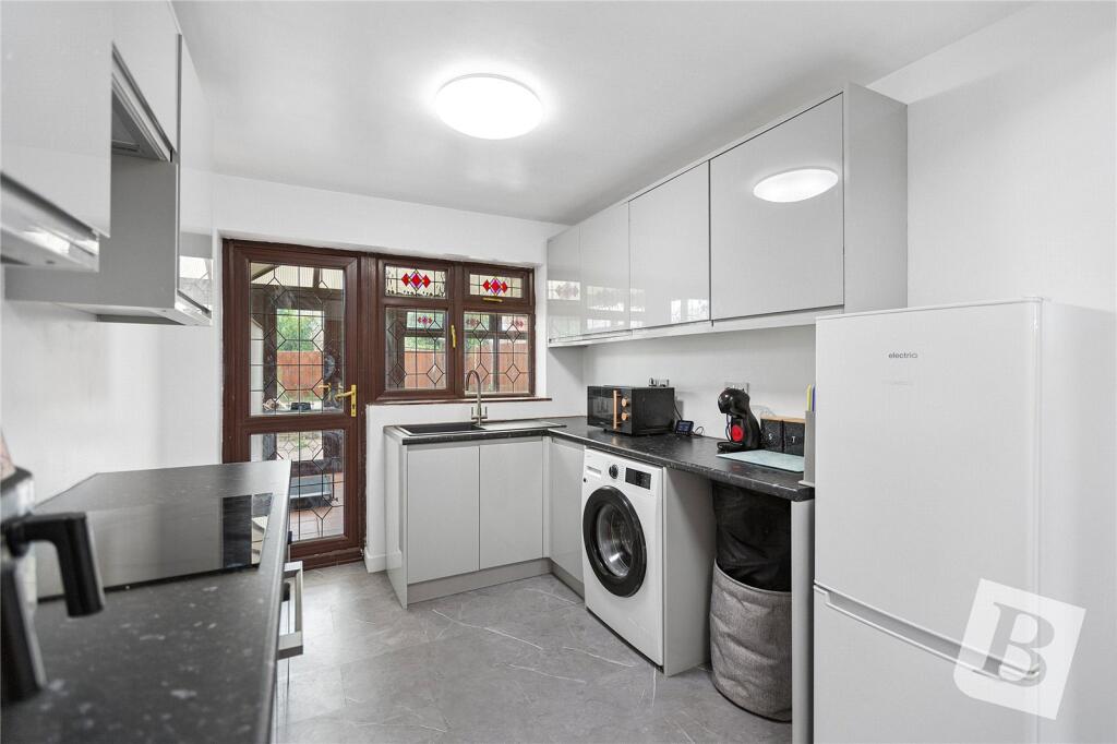 House in Basildon, Shotgate - View 3