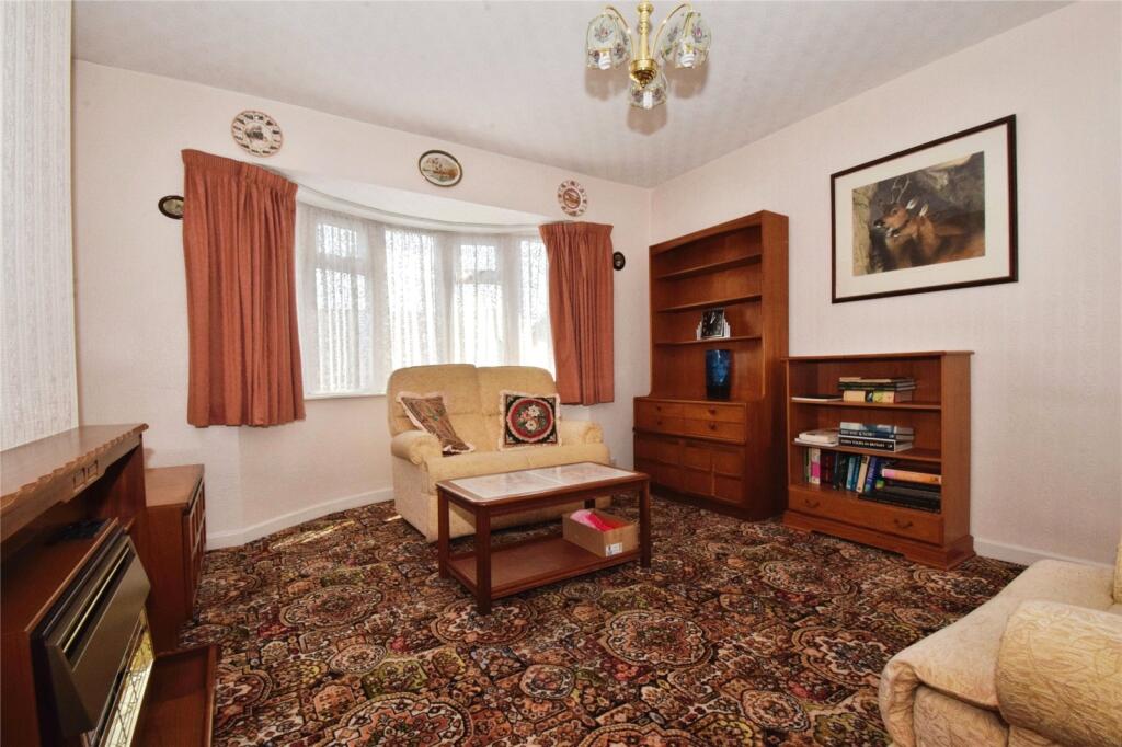 House in Wigston, South Wigston - More