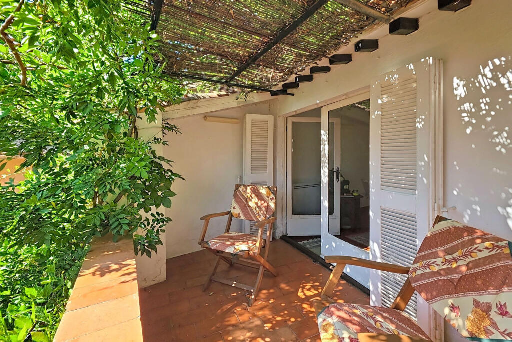 Main image of property: Provence-Alps-Cote d`Azur, Var, Grimaud