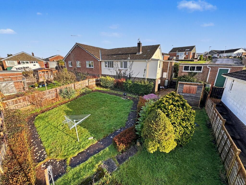 Spurway Road, Tiverton, EX16 photo 2