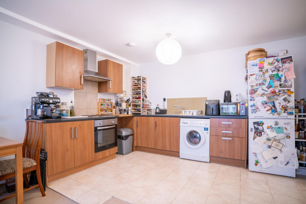 Apartment in London - View 4