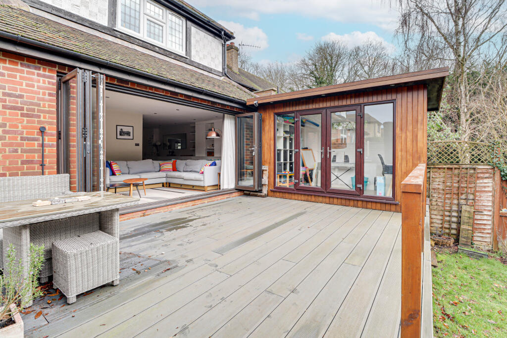 Additional image 17 of Piggottshill Lane, Harpenden, Hertfordshire, AL5