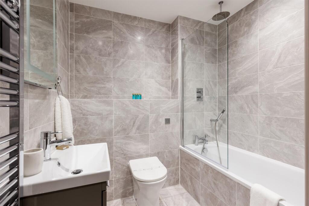 Apartment in Bournemouth - View 5