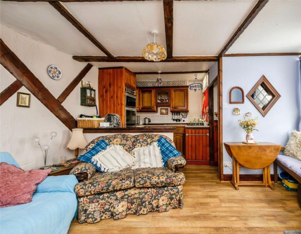 23 Brook Street, Dawlish, Devon, EX7 9AE photo 2