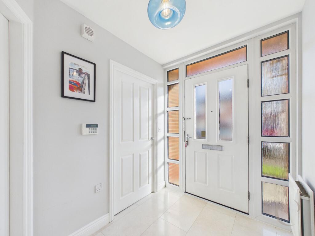 House in South Tyneside, Cleadon Park - View 5