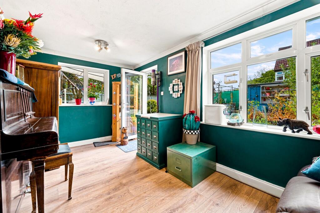 House in Milton Keynes - View 4
