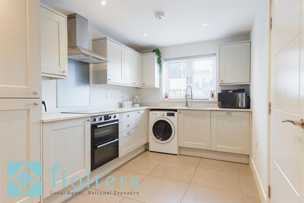 St. Michaels Drive, Kerry, SY16 photo 3