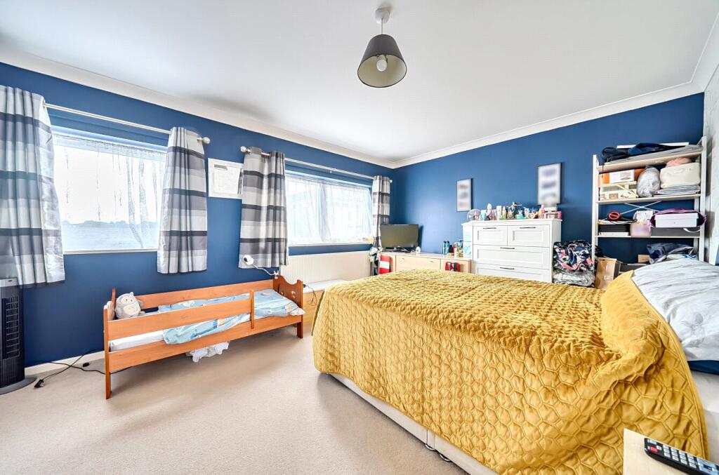 House in Salisbury - View 4