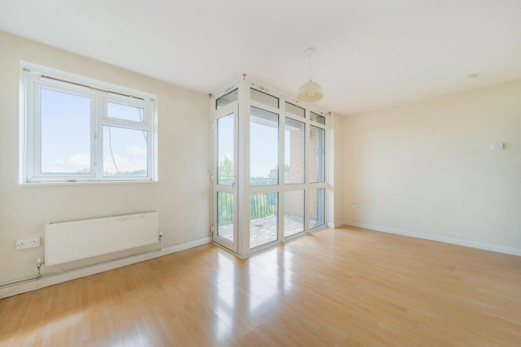 Main image of property: Crescent Wood Road, London, SE26
