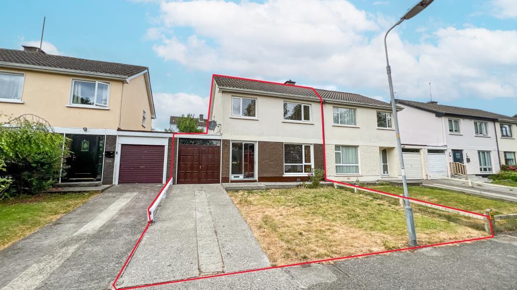Main image of property: 33 Riverside Drive, Kilkenny, R95 KX7R