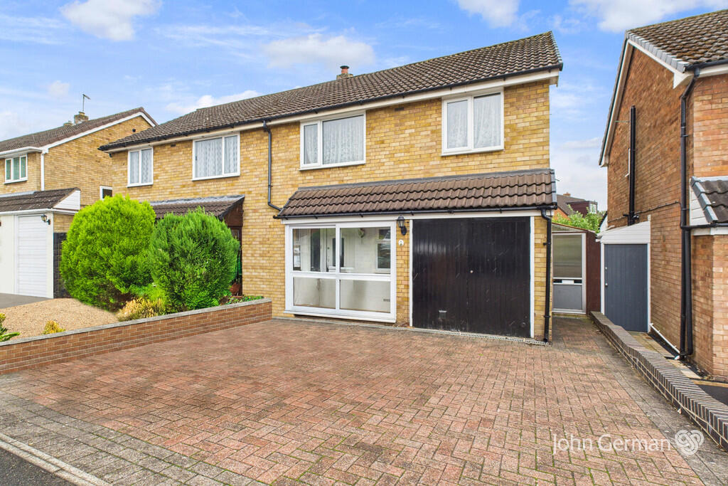 Main image of property: Mallicot Close, Lichfield