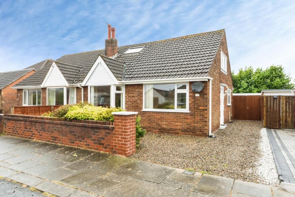 Main image of property: Lomond Avenue, Lytham St. Annes, Lancashire, FY8