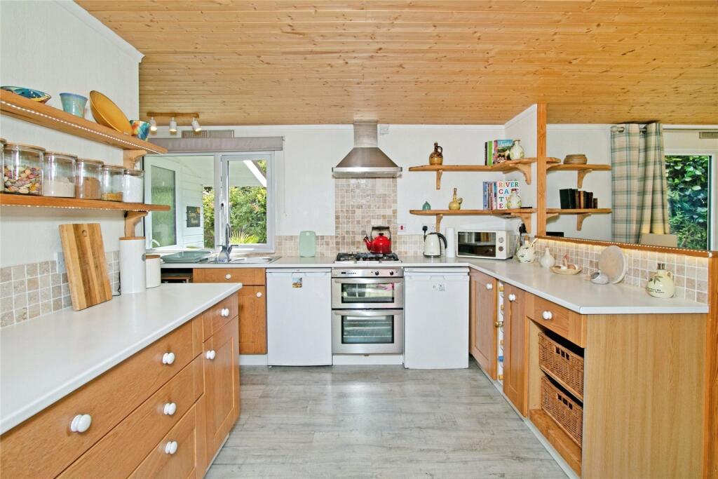 House in Truro - View 4
