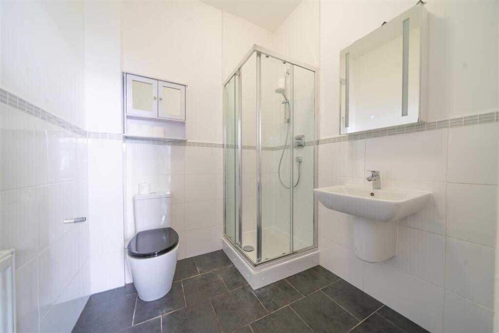 Apartment in Dorchester, Poundbury - More