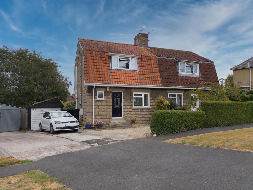 Heathcote Road, Melksham, Melksham