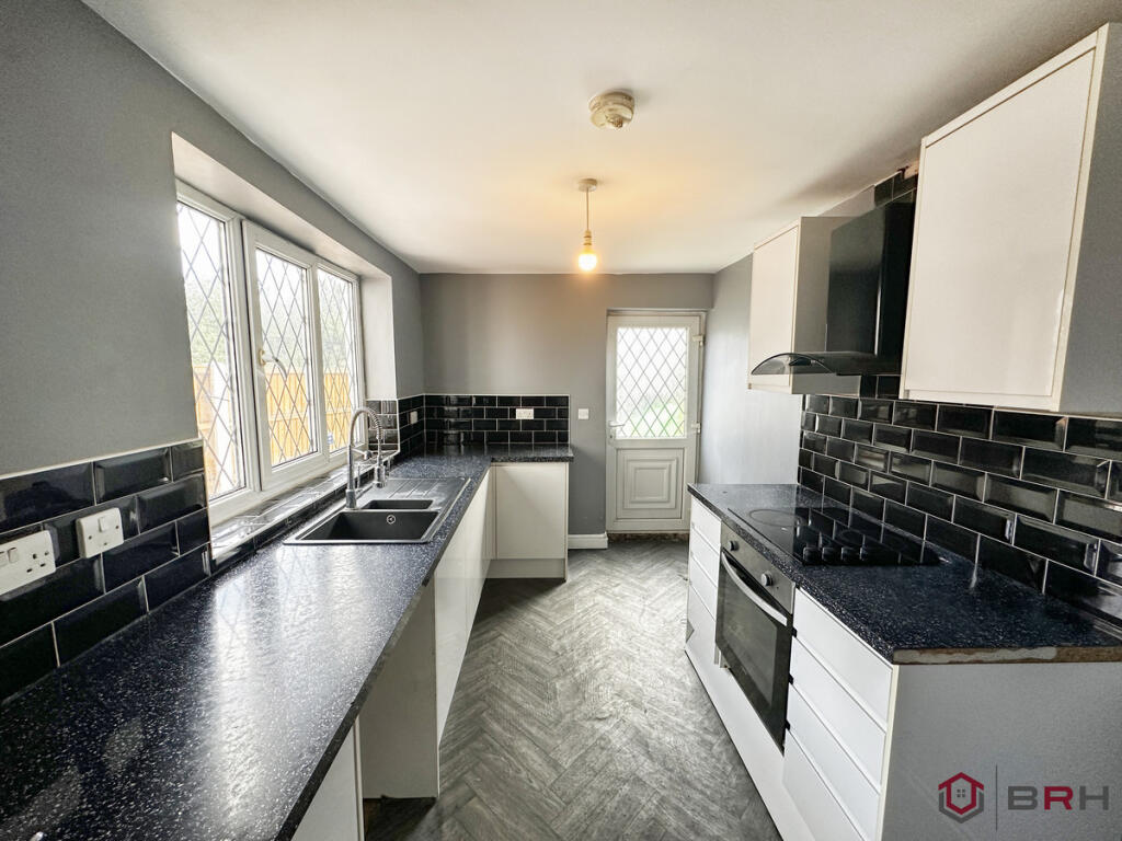 House in Doncaster, New Edlington, Old Edlington - View 4